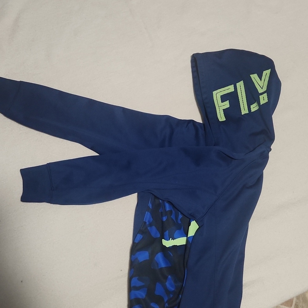 JORDAN THERMA-FIT  Size M 10-12 Boy's Blue Hoodie with Graphic Design. - Picture 7 of 11